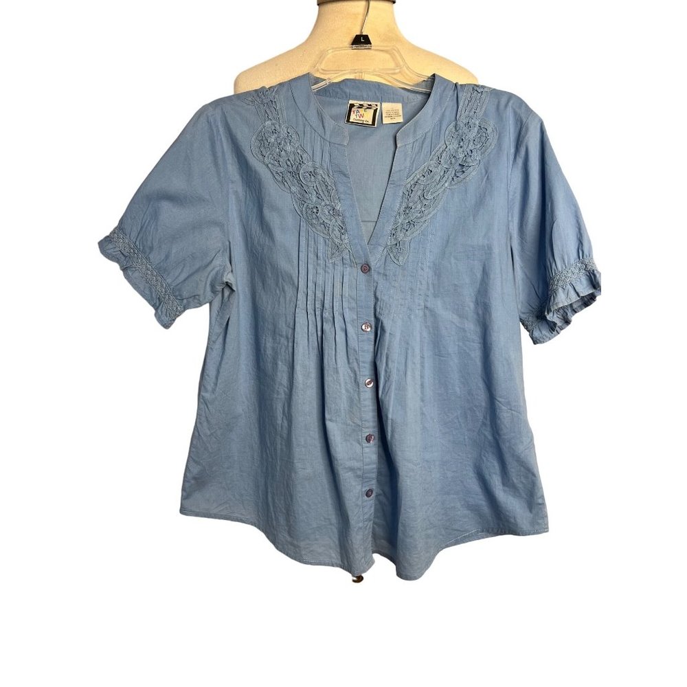 Take two clothing company blouse 14 blue short sleeve V-neck cotton button up